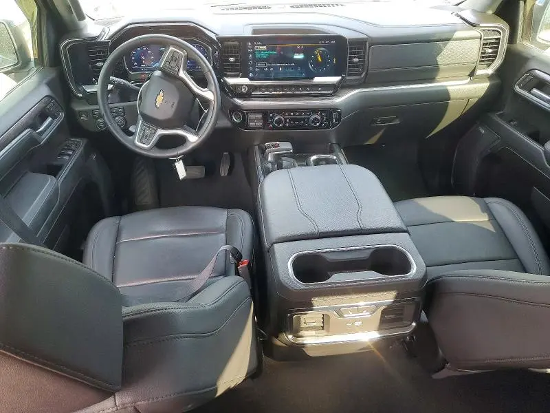 2024 CHEVROLET SILVERADO K1500 LTZ  
