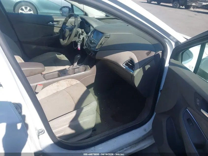 2017 CHEVROLET CRUZE LT AUTO