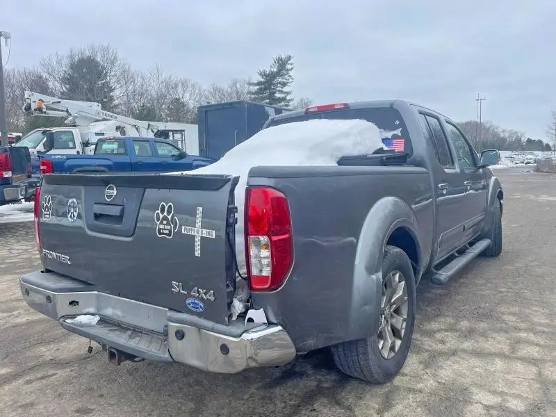 2016 NISSAN FRONTIER SV  