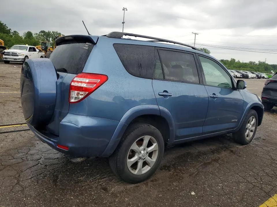 2011 TOYOTA RAV4 LIMITED  
