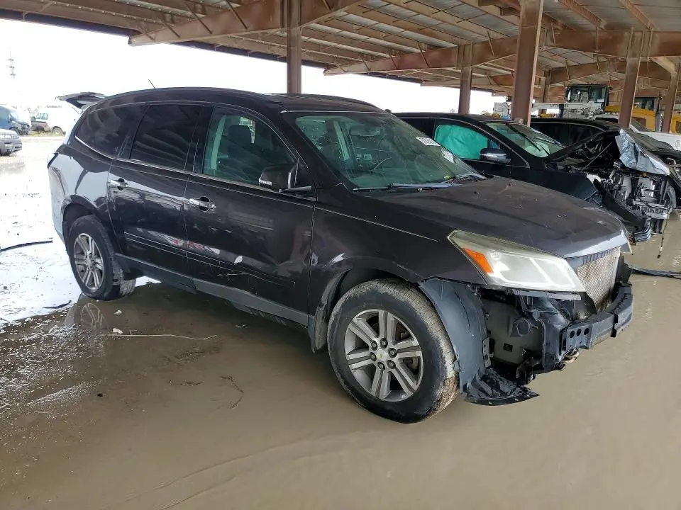 2015 CHEVROLET TRAVERSE LT  