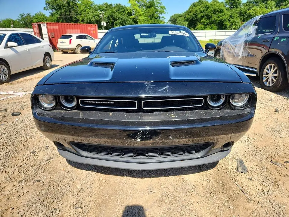 2015 DODGE CHALLENGER SXT  