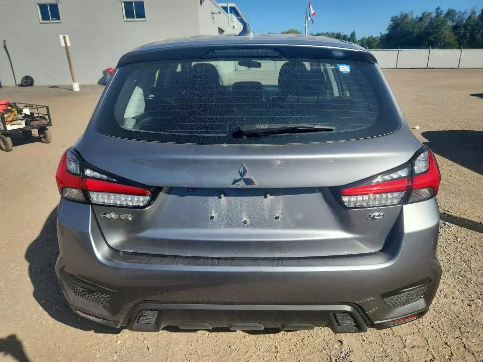 2024 MITSUBISHI RVR ES  