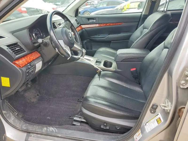2010 SUBARU OUTBACK 2.5I LIMITED  