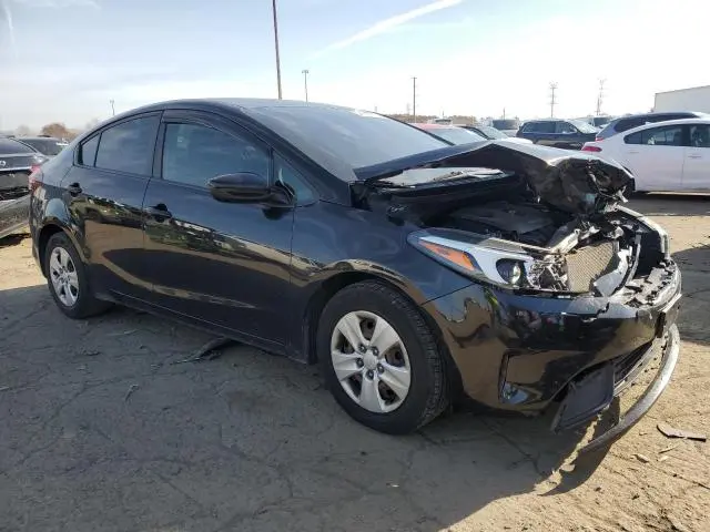 2017 KIA FORTE LX  