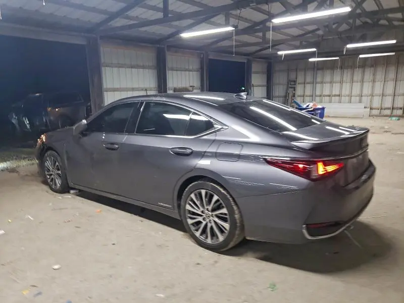 2021 LEXUS ES 300H  