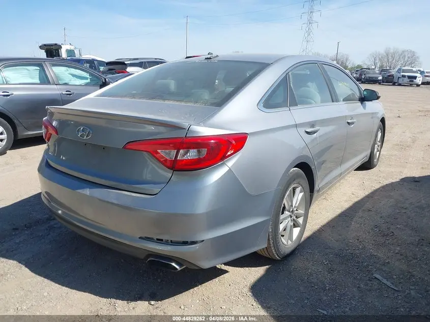 2015 HYUNDAI SONATA SE