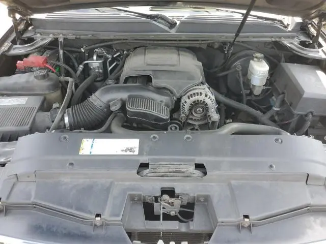 2010 CHEVROLET SUBURBAN K1500 LT  
