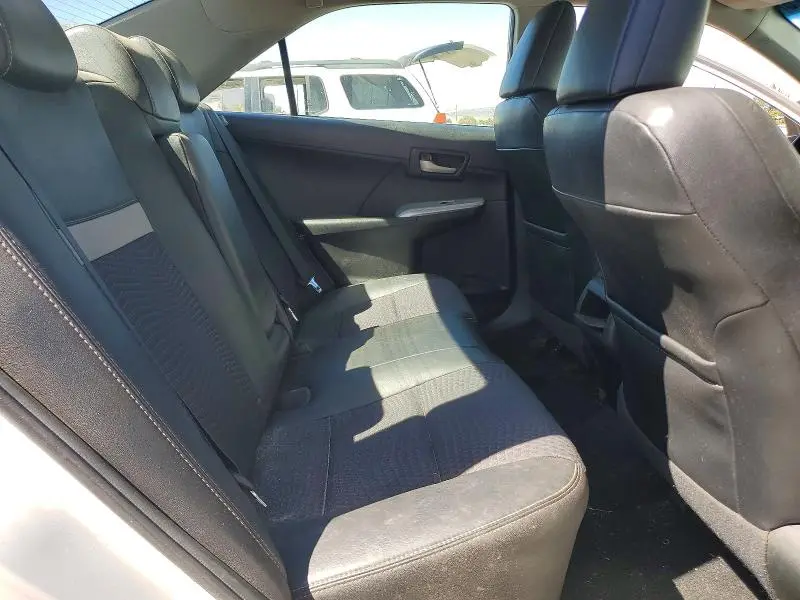 2012 TOYOTA CAMRY SE  