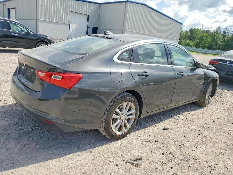 2017 CHEVROLET MALIBU LT  