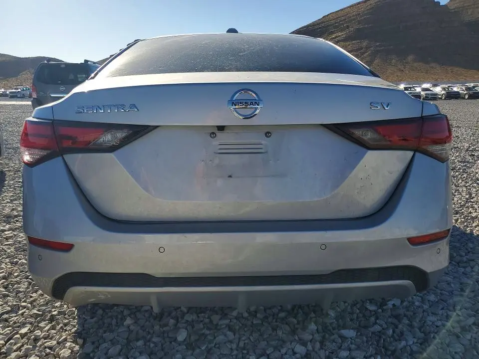 2020 NISSAN SENTRA SV  