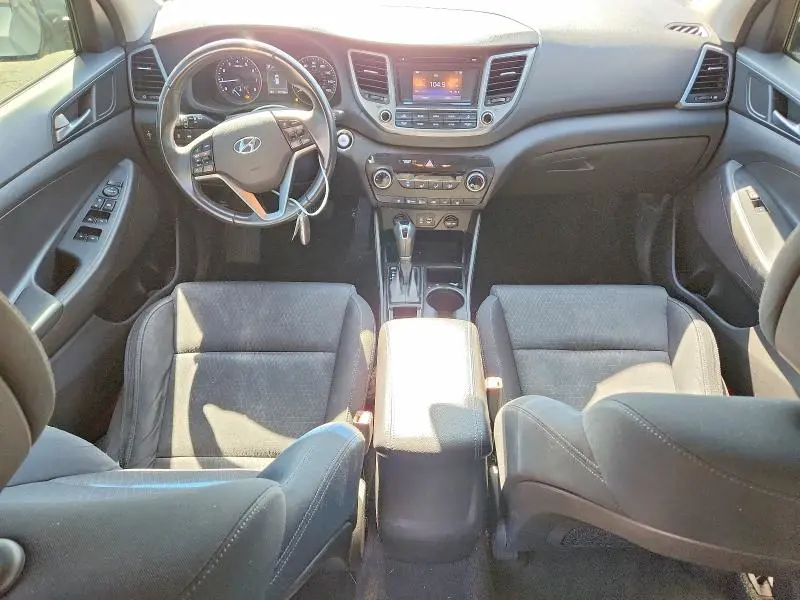2016 HYUNDAI TUCSON SPORT  