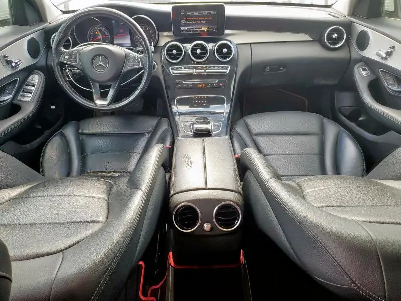 2016 MERCEDES-BENZ C 300  