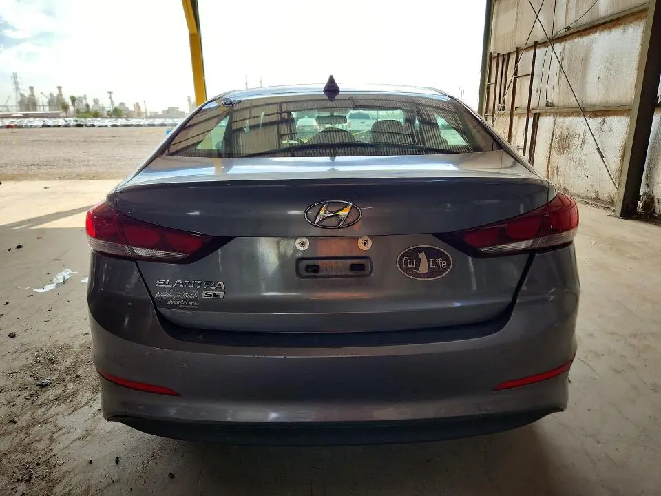 2017 HYUNDAI ELANTRA SE  
