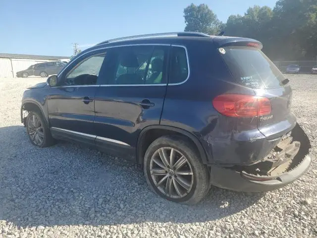 2013 VOLKSWAGEN TIGUAN S  