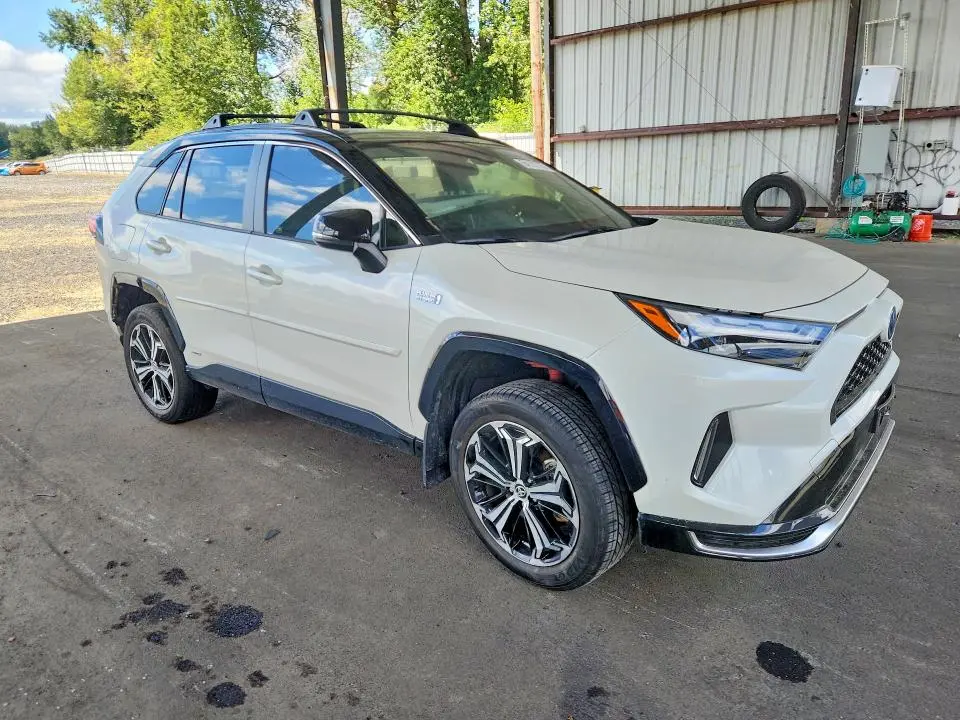 2022 TOYOTA RAV4 PRIME XSE  