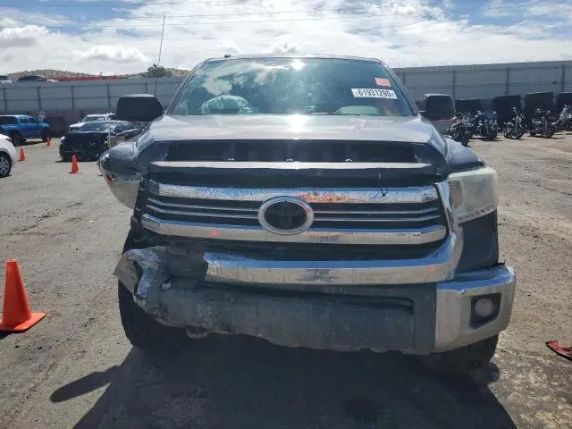 2016 TOYOTA TUNDRA CREWMAX SR5  