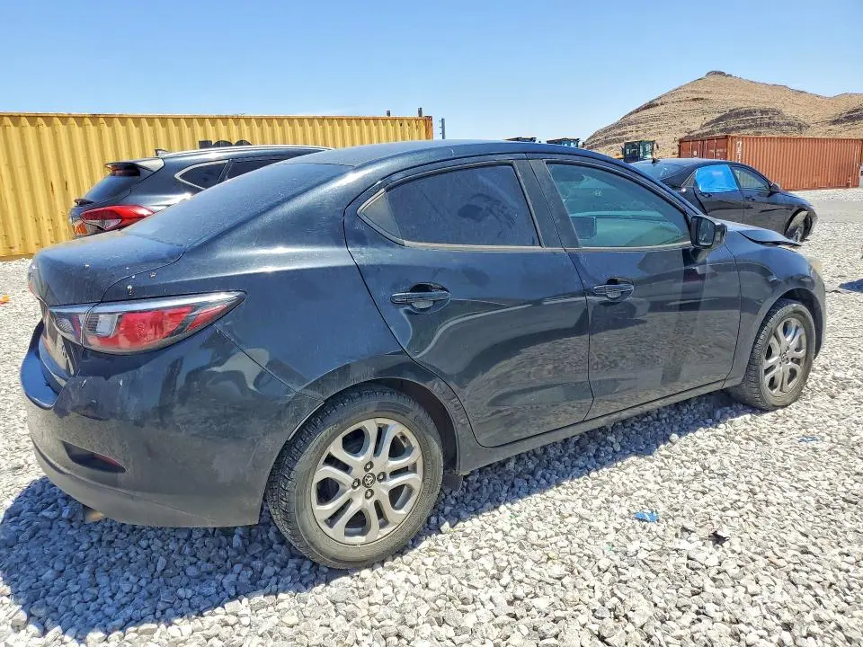 2017 TOYOTA YARIS IA BASE  
