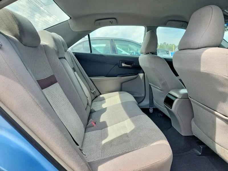2013 TOYOTA CAMRY LE  
