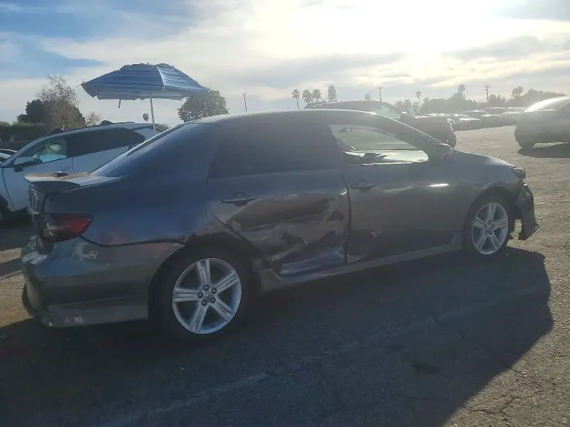 2013 TOYOTA COROLLA BASE  