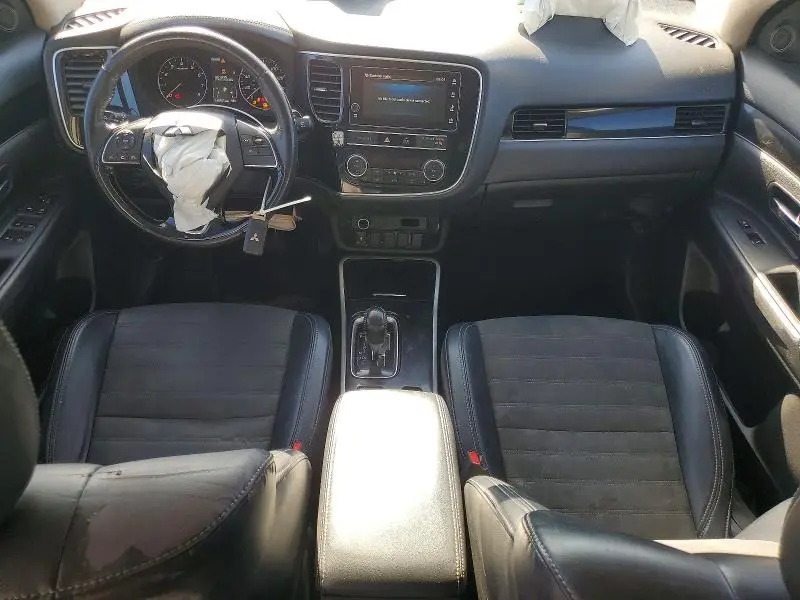 2019 MITSUBISHI OUTLANDER SE  
