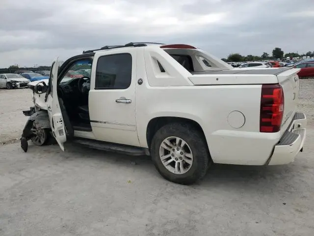 2013 CHEVROLET AVALANCHE LTZ  