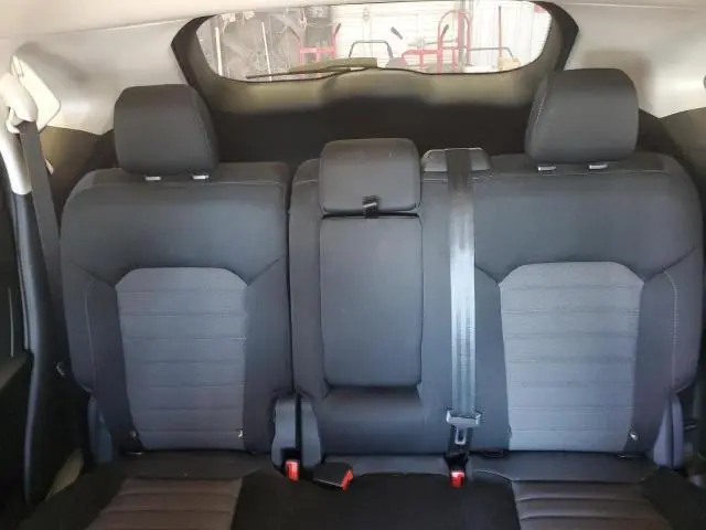 2022 FORD EDGE SE  