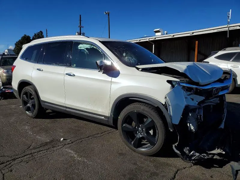 2019 HONDA PILOT TOURING  
