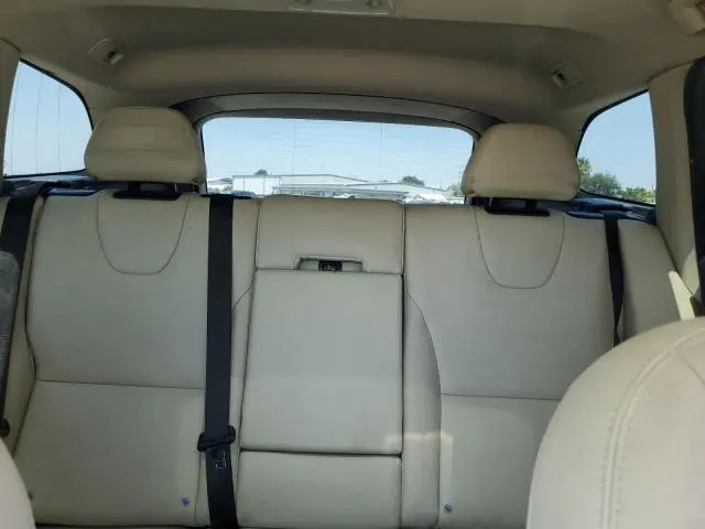 2016 VOLVO XC60 T5 PREMIER  