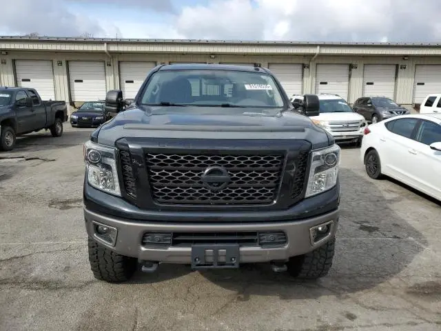 2017 NISSAN TITAN XD SL  