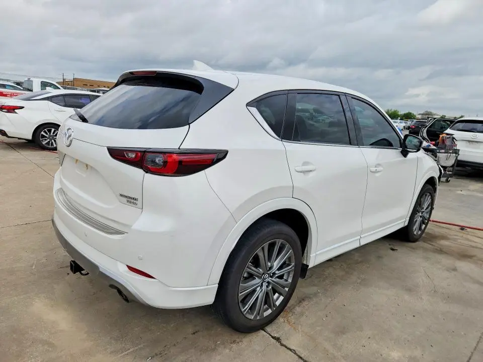 2024 MAZDA CX-5 SIGNATURE  