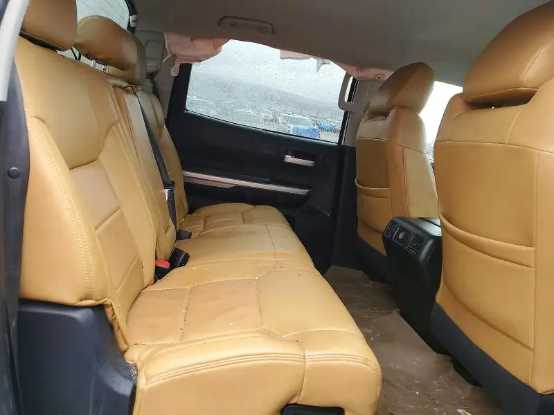 2016 TOYOTA TUNDRA SR5  