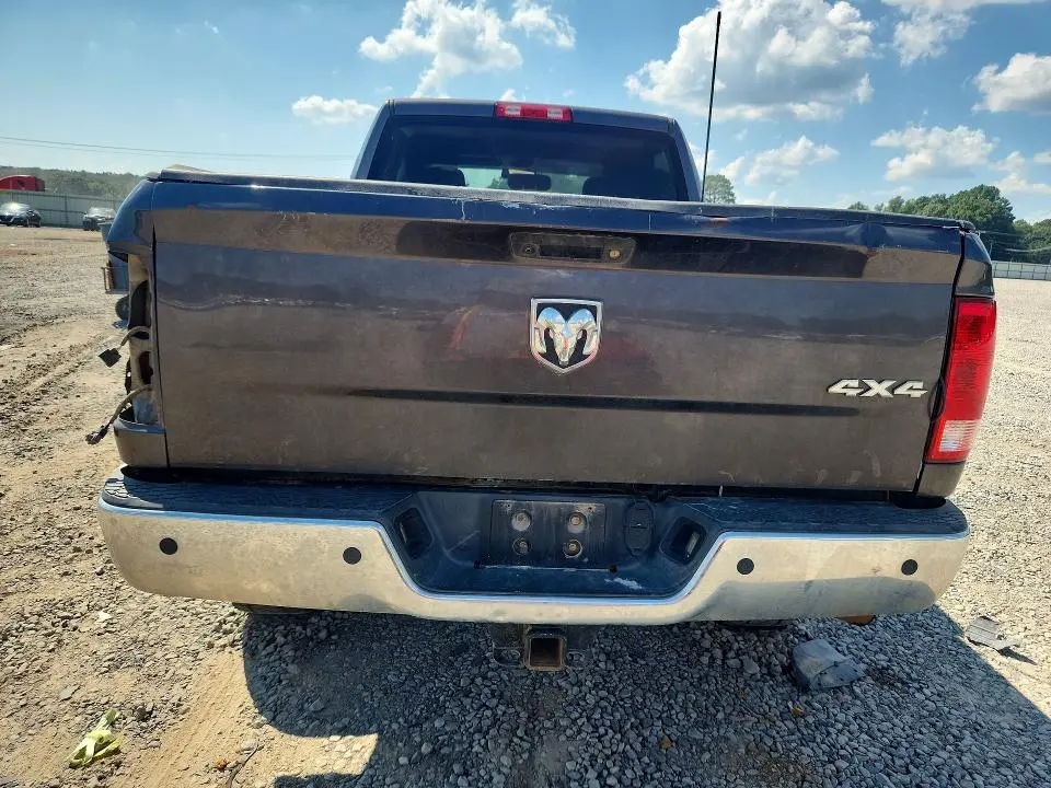 2016 RAM 2500 ST  