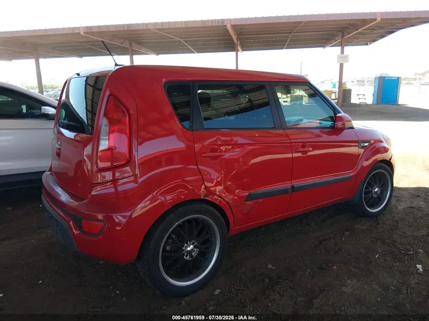 2013 KIA SOUL  