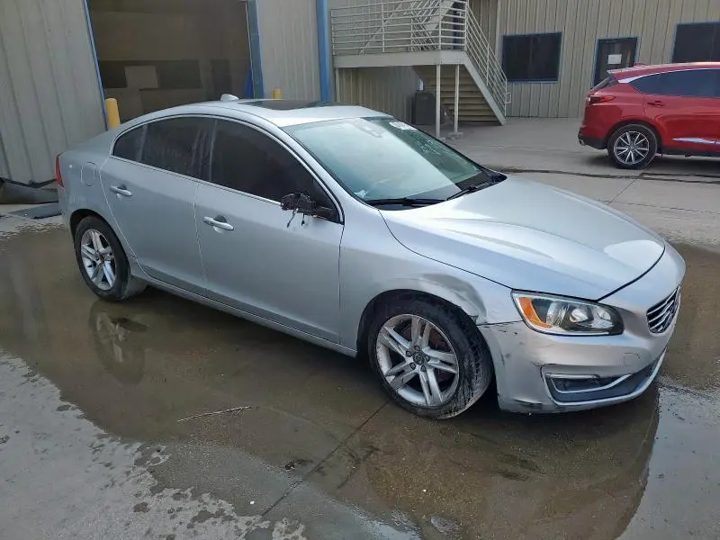 2015 VOLVO S60 PREMIER  