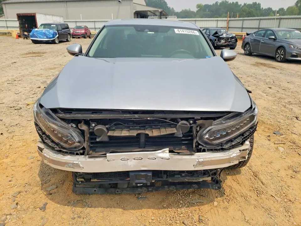 2019 HONDA ACCORD TOURING HYBRID  
