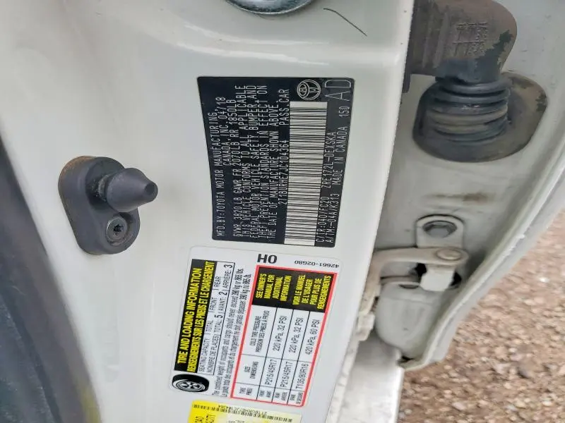 2018 TOYOTA COROLLA SE  