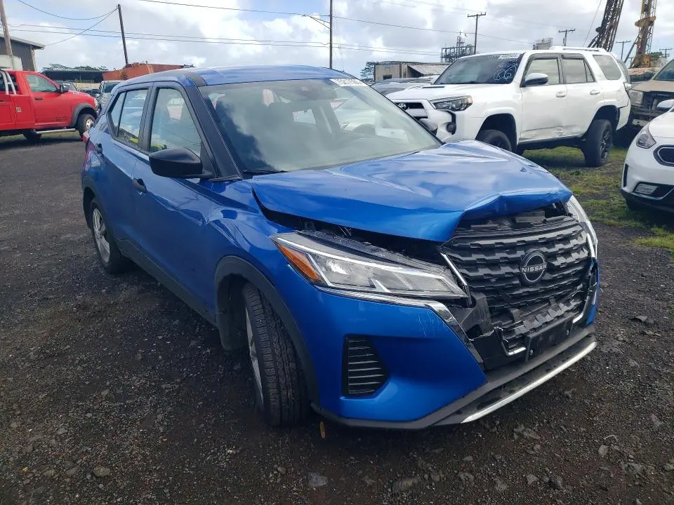 2024 NISSAN KICKS S  