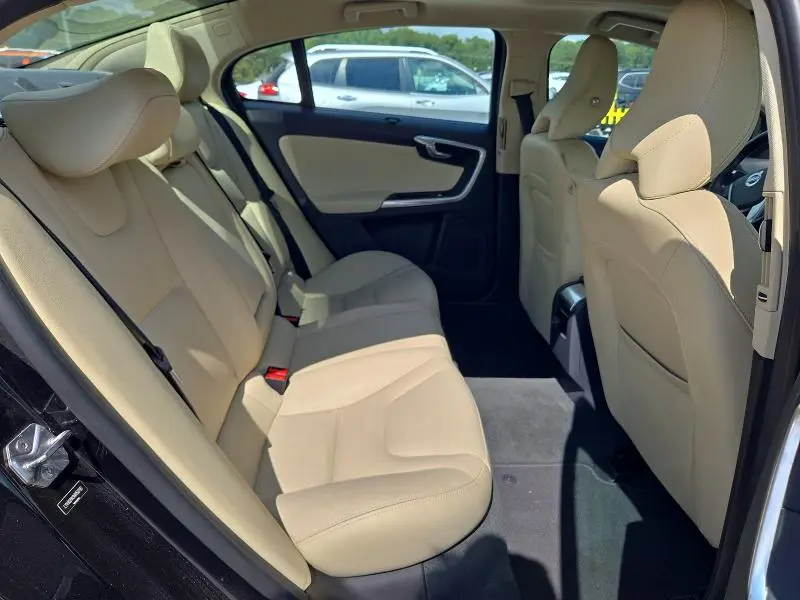 2017 VOLVO S60 PREMIER  