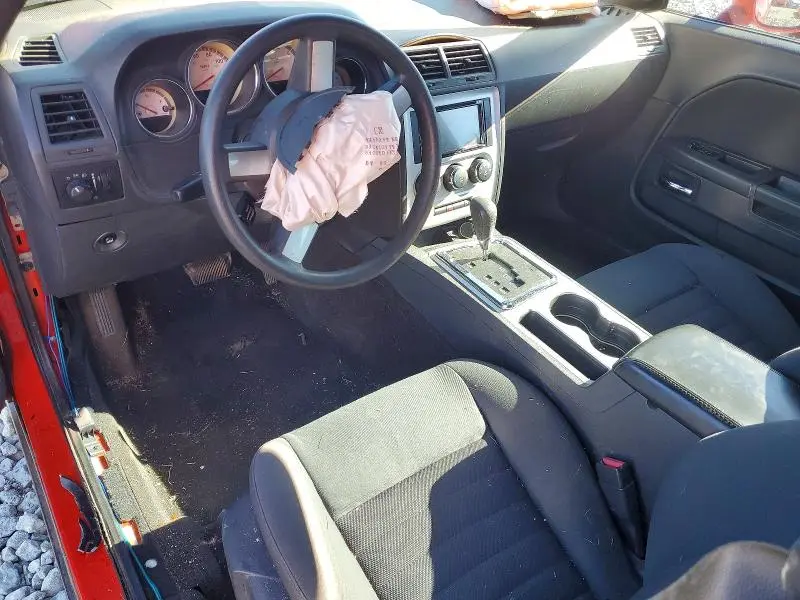 2010 DODGE CHALLENGER SE  