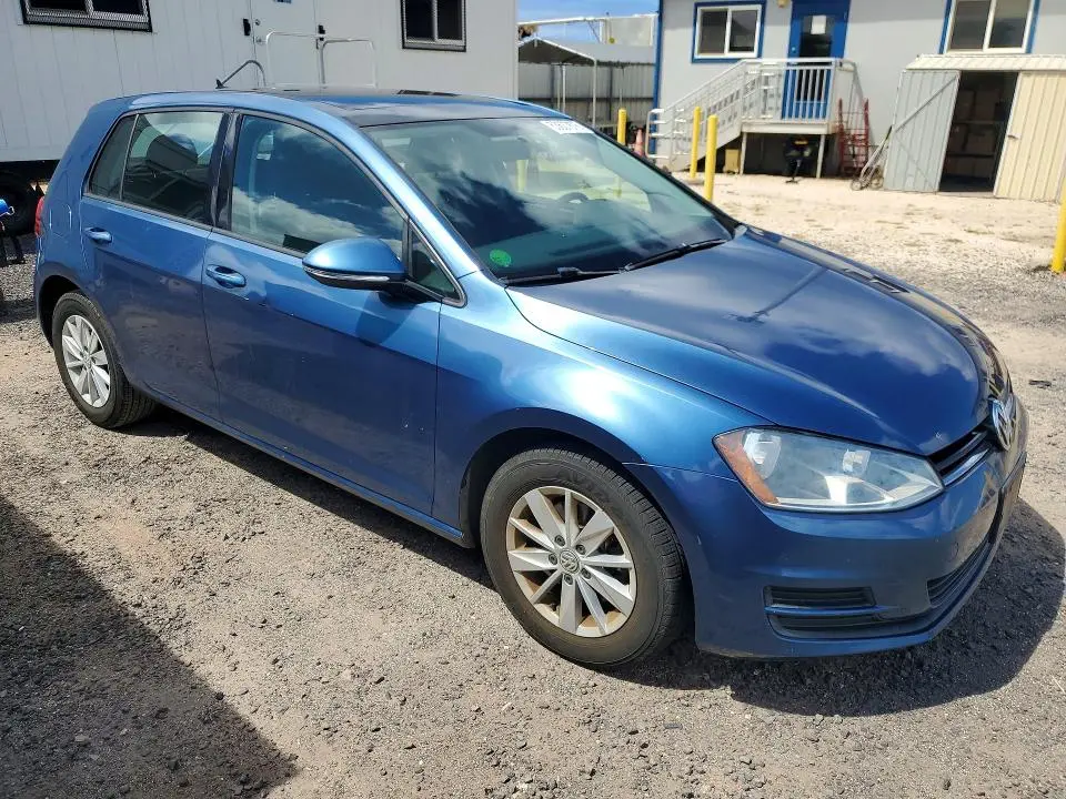 2016 VOLKSWAGEN GOLF S  