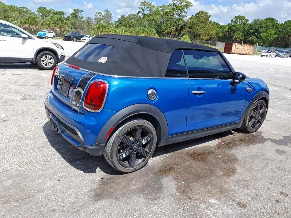 2022 MINI COOPER S  