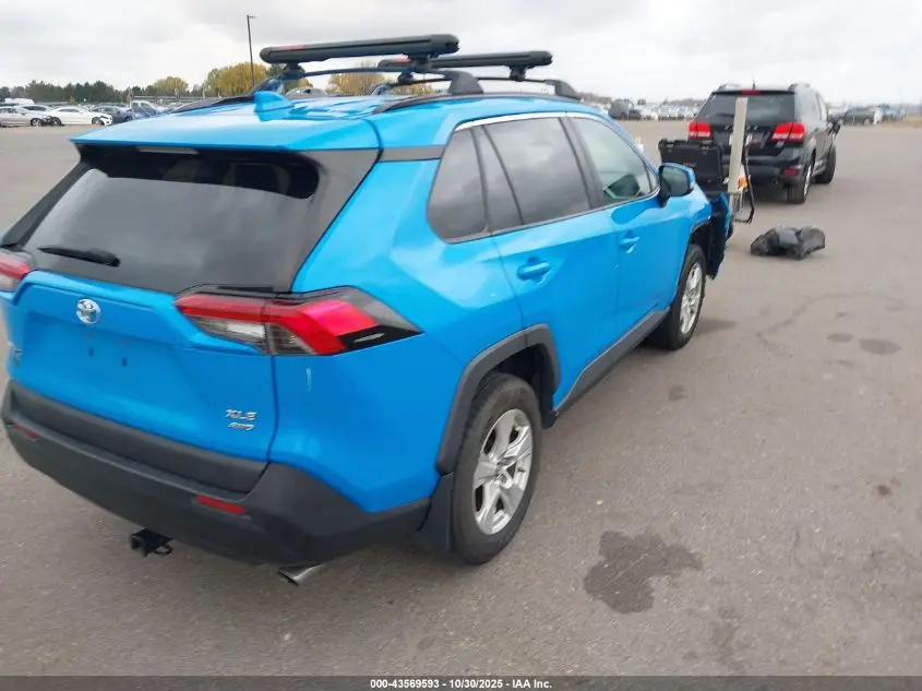 2019 TOYOTA RAV4 XLE