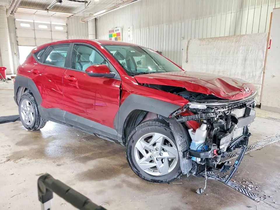 2025 HYUNDAI KONA SE  