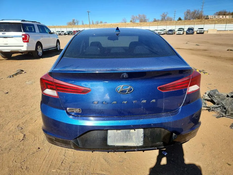 2019 HYUNDAI ELANTRA SEL  
