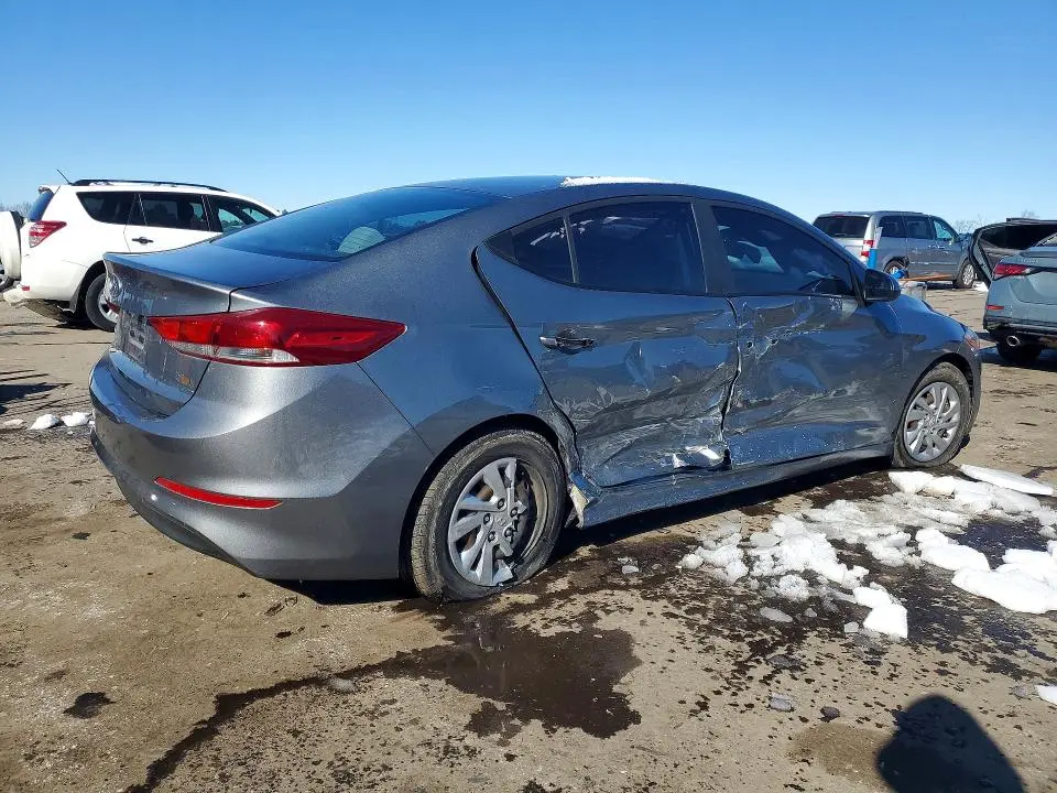 2018 HYUNDAI ELANTRA SE  