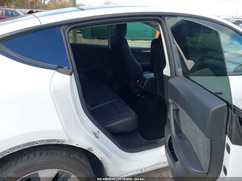 2023 TESLA MODEL Y AWD/LONG RANGE DUAL MOTOR ALL-WHEEL DRIVE