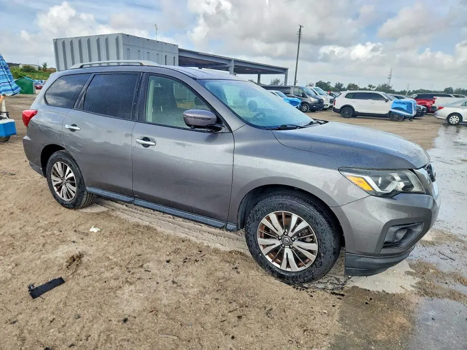2020 NISSAN PATHFINDER SL  