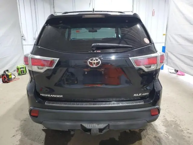 2015 TOYOTA HIGHLANDER XLE  