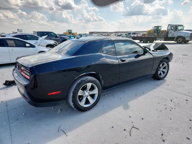 2015 DODGE CHALLENGER SXT